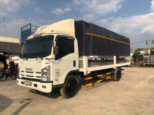 Tìm hiểu giá xe tải cũ isuzu 5 tấn đời 2019 2020 mới về