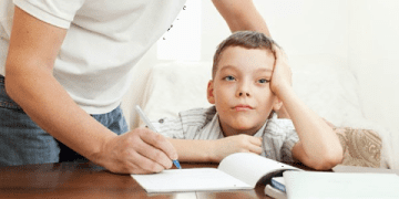 Khám phá lợi ích của đồ chơi xe tải Isuzu giúp kích thích sáng tạo ở trẻ nhỏ.