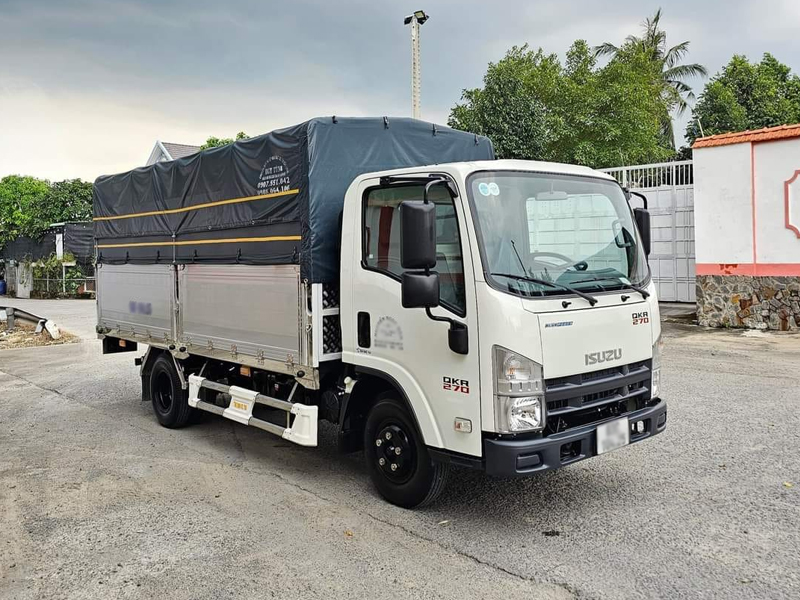 Tìm mua xe tải Isuzu cũ Bình Dương ở đâu giá tốt? Bảng giá mới nhất cập nhật liên tục