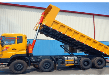Đánh Giá Xe Tải Nhỏ Dongfeng: Tải Trọng Tốt & Chỗ Ngồi Tiện Lợi
