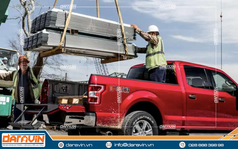 Sử Dụng Xe Bán Tải Chở Hàng: Kinh Nghiệm Vận Hành Hiệu Quả Cho Tài Xế Mới