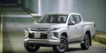 Xe tải Mitsubishi nào đáng mua nhất hiện nay đánh giá chi tiết các mẫu