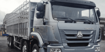 Tải trọng xe tải HOWO 3 chân cao nhất là bao nhiêu khối và bao nhiêu tấn