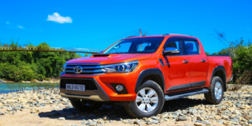 Chợ Xe Bán Tải Hilux Cũ: Đa Dạng Mẫu Mã Năm Sản Xuất Từ 2015