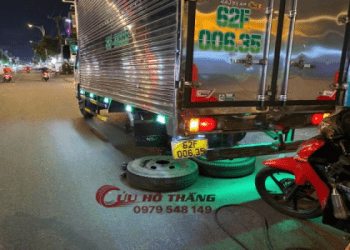 Dịch vụ vá xe tải lưu động uy tín tại chỗ khách hàng cần nhất
