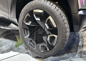 Xe bán tải VinFast giá bao nhiêu cho mọi người biết | Xe bán tải VinFast loại nào tốt tư vấn nên mua